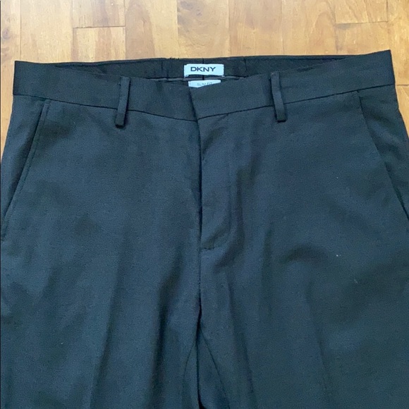 DKNY men’s slim fit pants - Picture 3 of 11